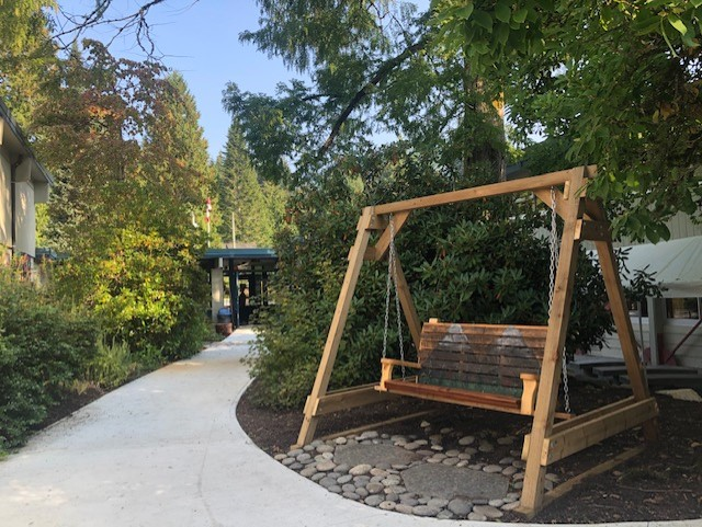 Cleveland Courtyard Swing